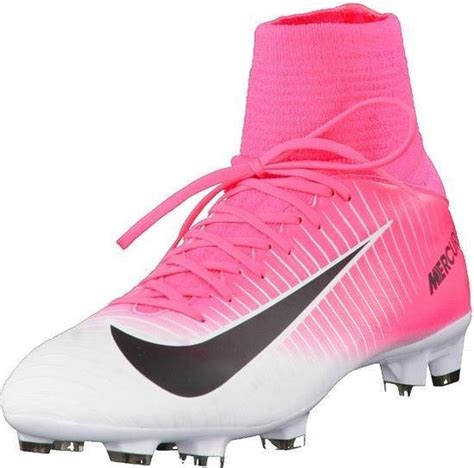 voetbalschoenen nike maat 39|voetbalschoenen dames.